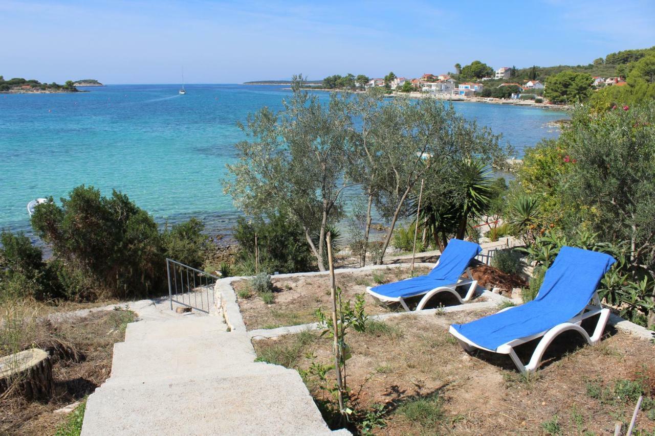 Apartments Andrea Vela Luka Buitenkant foto
