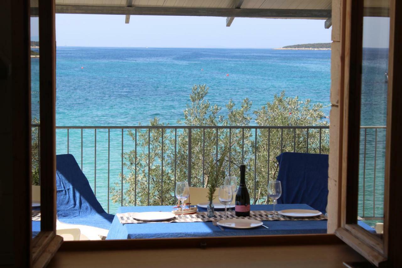 Apartments Andrea Vela Luka Buitenkant foto